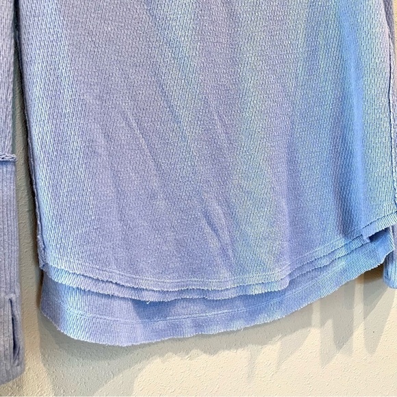 FREE PEOPLE Snowy oversized Thermal T-shirt in Rain womens size XS - Picture 5 of 11